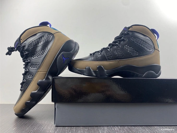 Kicktheory Retro Concord Jordan 4064 Light Vibrant CT8019- Olive 9 1029